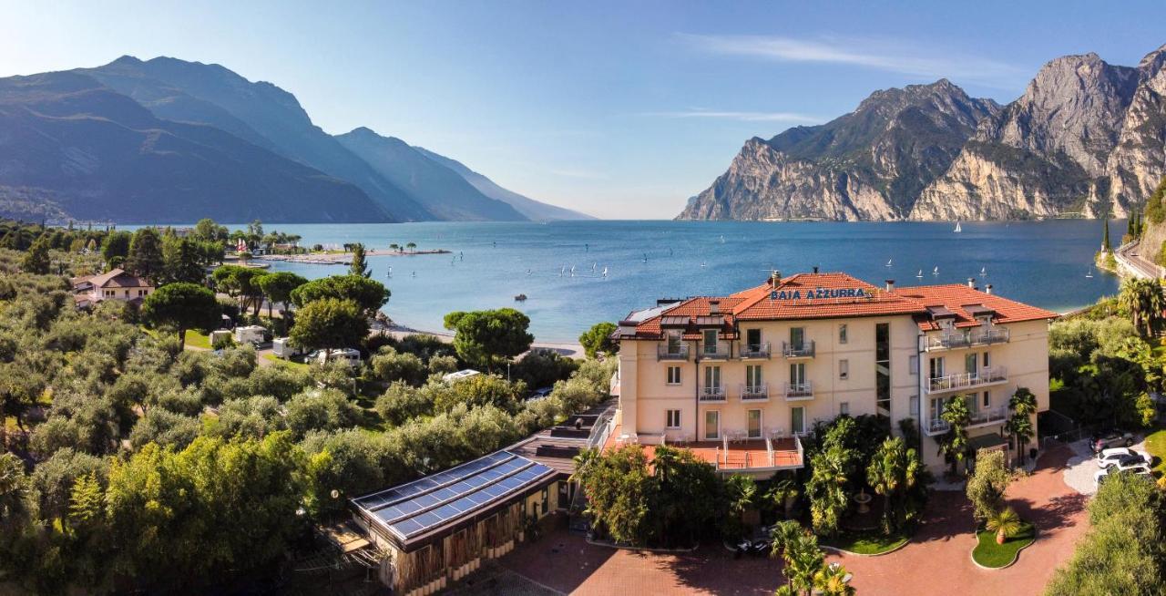Hotel Baia Azzurra - Lake Front Torbole Sul Garda Zewnętrze zdjęcie