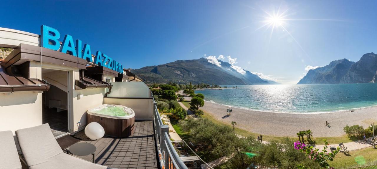 Hotel Baia Azzurra - Lake Front Torbole Sul Garda Zewnętrze zdjęcie