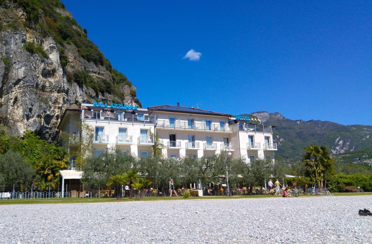 Hotel Baia Azzurra - Lake Front Torbole Sul Garda Zewnętrze zdjęcie